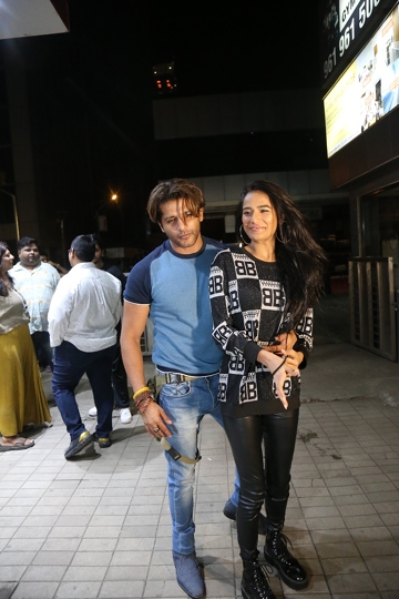 Rising India Music’s Karanvir Bohra And Poonam Pandey Single Is Talked About Even Before Launch