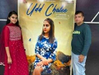 Beautiful Performance Of Actress Chetanshi In The Music Video Udd Chalee By Producer Director Sanjay Sharma (Baba)