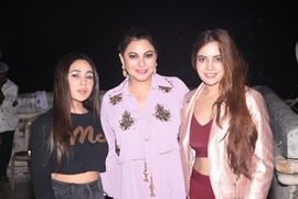 Gurpreet Kaur Chadha  Celebrated Lohri 2020 with family And friends