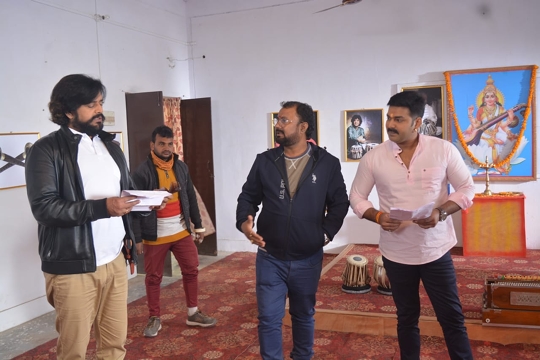 Mera Bharat Mahan Patriotic Film  of Ravi Kishan and Pawan Singh – Post Production Begins