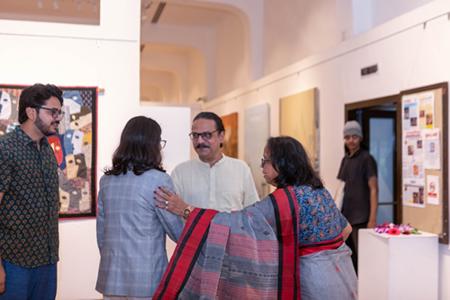 THREAD STORY – A Unique Visual Language Woven From Fabric And Thread