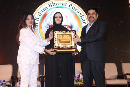 Award For The People  National Successful Award Show First Time Ever With Indian Army Band Playing National Anthem