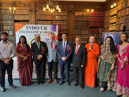 Dr. Sandeep Marwah Conferred With Prestigious India–UK Excellency Award At Historic Oxford Union Society
