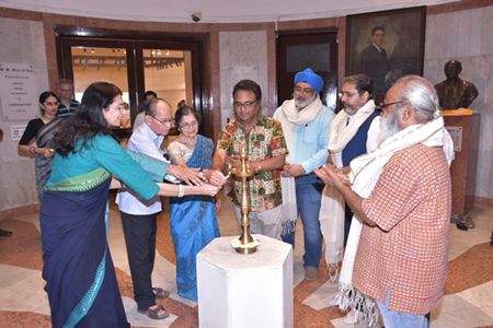 “ATHAHA” Beyond The Boundaries Solo Show Of Paintings By Well-Known Artist Alka Bhrushundi At Jehangir Art Gallery